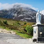 Wild Atlantic Haven, Cosy Nr. & *