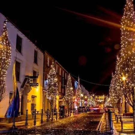 Wild Atlantic Haven, Cosy Nr. & بيت للعطل