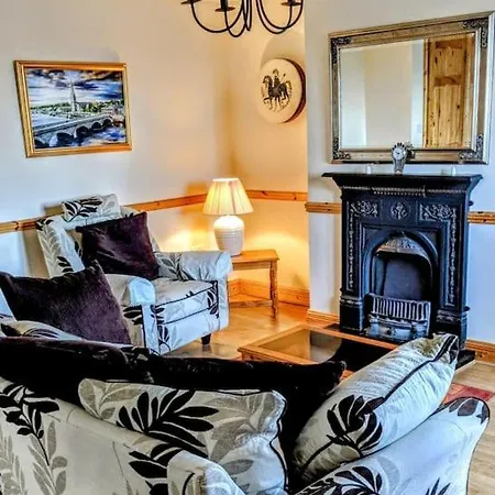 Wild Atlantic Haven, Cosy Nr. & *